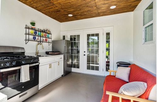 West Palm Beach Casa | Wellness Retreat – Luxury Wellness Stay w/ Sauna, Cold Plunge & Hot Tub