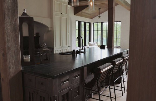 Deerwood Casa | Wellness Retreat On A Private Lake