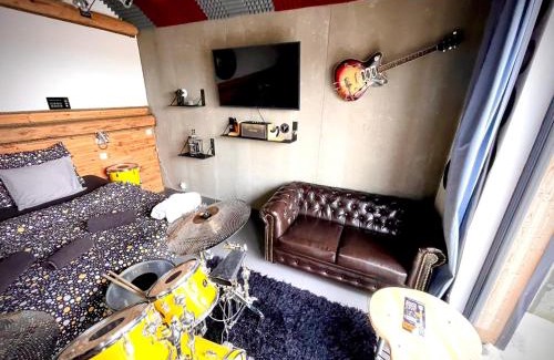 Jindrichuv Hradec Apartamento | Wellness Rock Live