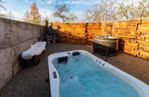 Jindrichuv Hradec Apartamento | Wellness Rock Live