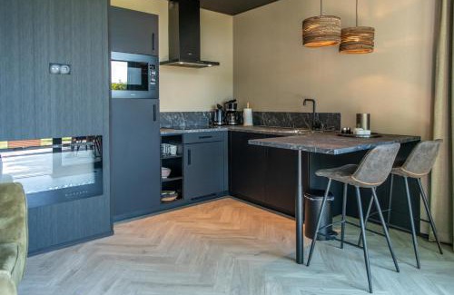 Stieltjeskanaal Chalet De Esquí | Wellnesslodge Specht