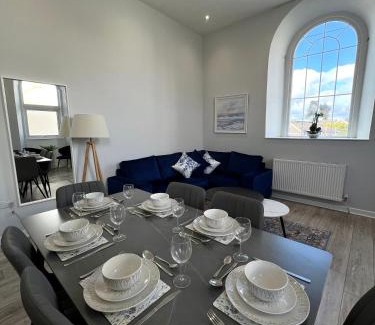 Merthyr Tydfil Apartamento | Welsh Getaway Apartment - Town Centre