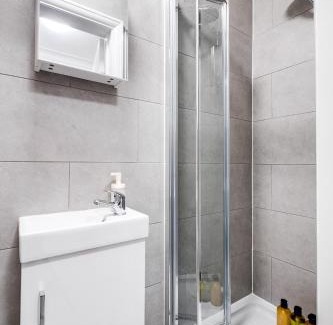 Hendon Apartamento | Wembley NFL Studio, Free Parking, 25 min Central London, Premium Amenities, Book Xmas Now!