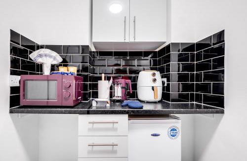 Hendon Apartamento | Wembley NFL Studio, Free Parking, 25 min Central London, Premium Amenities, Book Xmas Now!