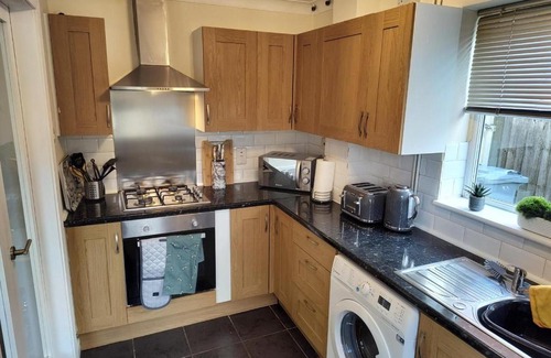 Grantham Casa | Wentworth Drive Contractor and family 3 bed Home Grantham