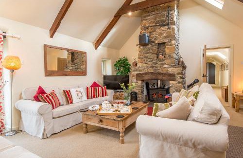 St Brides Casa | West Barn