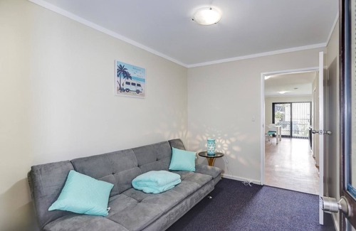 Scarborough Apartamento | West Beach Lagoon 202 - Quiet & Ground Floor