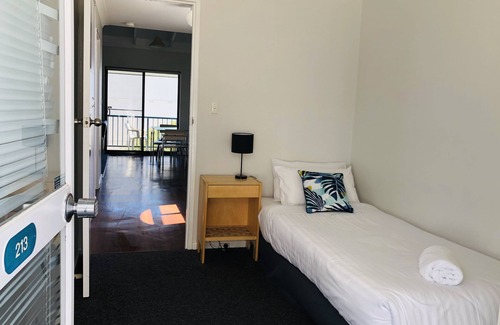 Scarborough Apartamento | West Beach Lagoon 213 - Quite corner unit