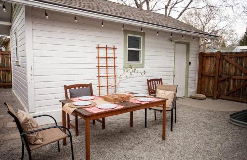 Livingston Casa | West Clark Getaway