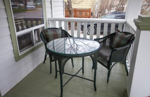 Livingston Casa | West Clark Getaway