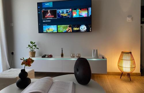 Chaidari Apartamento | West Comfort