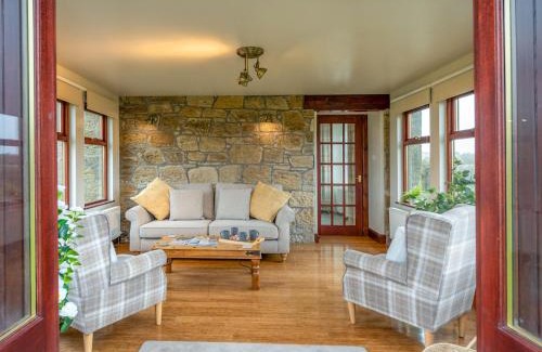 Freuchie Casa | West Cottage