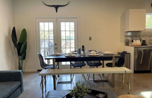 West Dallas Casa | WEST DALLAS HAVEN - Central Stylish Cozy