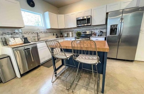 West Dallas Casa | WEST DALLAS HAVEN - Central Stylish Cozy