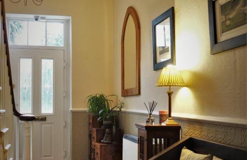 Richmond Casa | West End Guest House