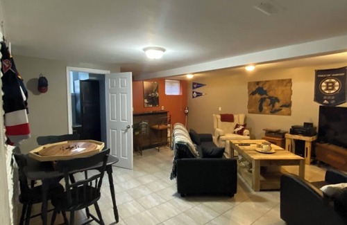 Algoma District Casa | West End Lodging