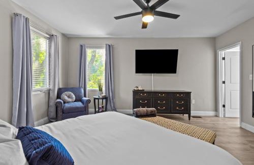 Central West End Casa | West End Whimsy | JZ Vacation Rentals