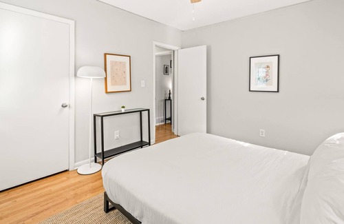 Virginia Highland Apartamento | West Home- Cozy Apartment in Virginia Highlands