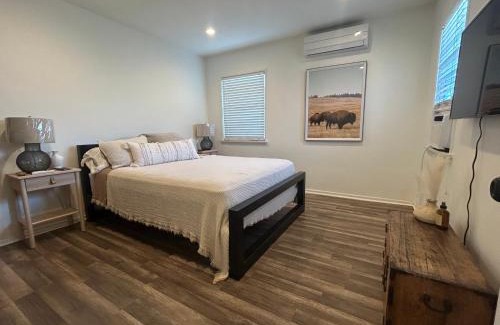 Sawtelle Casa | West LA Gem Comfort and Convenience