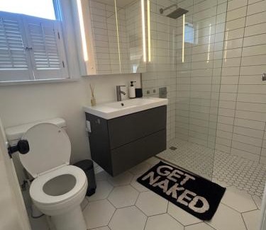 Sawtelle Casa | West LA Gem Comfort and Convenience
