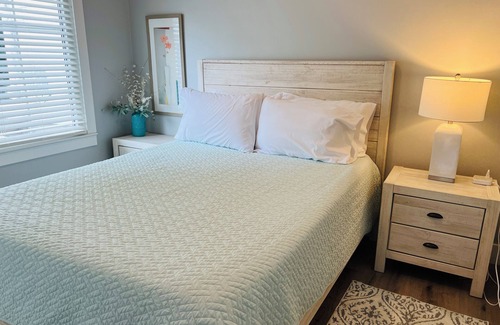 Norton Shores Casa | West Lake Harbor -home close to Maranatha and Hoffmaster State Park