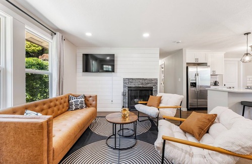 Rosemont Summit Casa | West Linn Wanderlust: Your Mid-Term Retreat