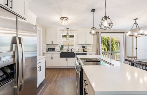 Rosemont Summit Casa | West Linn Wanderlust: Your Mid-Term Retreat