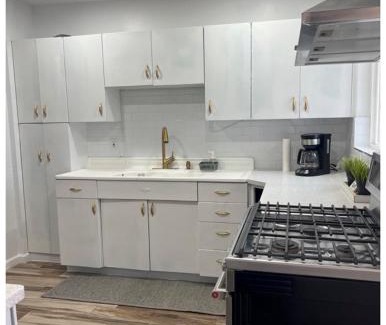 North Park Central Casa | West Mitchell