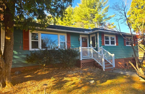 Queensbury Casa | West Mountain Ski & Adventure Home w/ Hot Tub