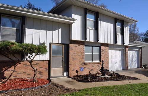 North Central Omaha Casa | Gema "O" oeste-Excelente ubicación -20 minutos a casi todas partes, cerca de la i-680
