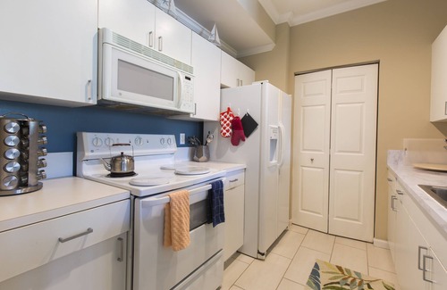 Grandview Heights Condominio | West Palm Beach, impresionante apartamento de 2 habitaciones a pasos de todo lo que necesitas