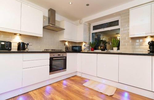 Chapeltown Casa | West Park House