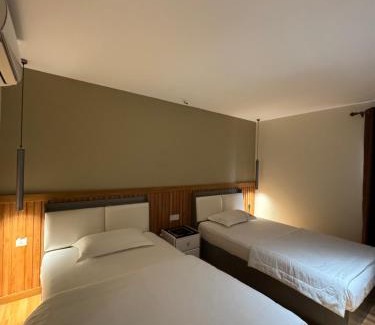 Mittakpheap Hotel | West Port Hotel Boutique