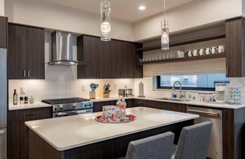 North Admiral Casa | West Seattle's Modern Townhome