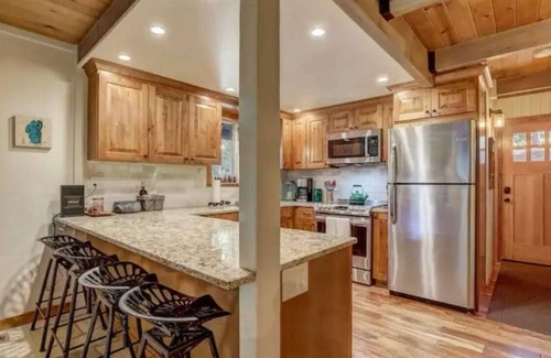 Tahoma Cabina | West Shore Tahoe 3-bedroom cabin with hot tub, private beach, fenced, pets ok!