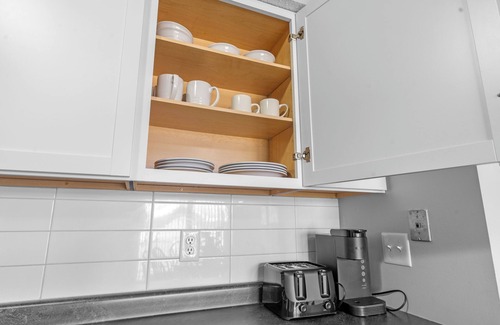 Springfield Apartamento | West Side Cozy Home, Pet Friendly