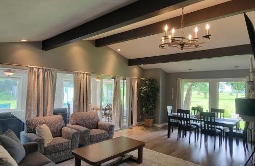 Sioux Falls Casa | West-Side Retreat