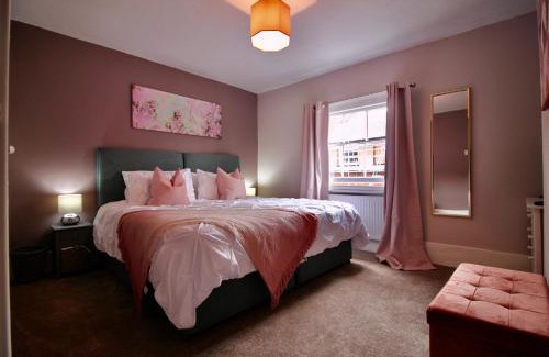Harwich Casa | West Street Retreat Grade II listed townhouse
