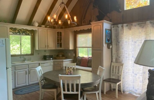 West Tisbury Casa | West Tisbury Home, Peaceful, Affordable, 3 BR, Near Bike Path