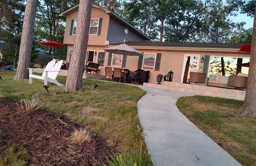 Lewiston Casa | West Twin Lake Waterfront-25' Bennington Pontoon Boat & Much More!