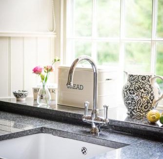 Kingsbridge Casa | West Wing