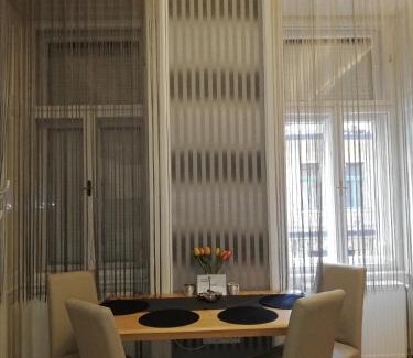 Ujlipotvaros Apartamento | West10 STAR City Center