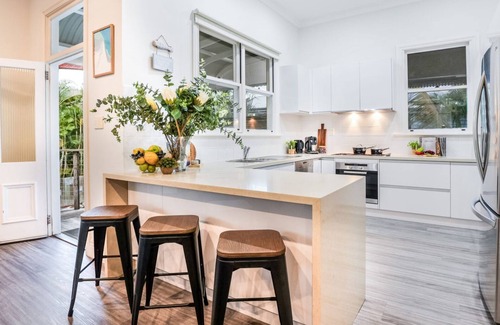 Agnes Water Casa | WESTACOMBE - boat parking plus amazing pool, pet friendly