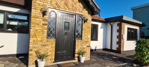 Hawkwell Casa | Westbury House