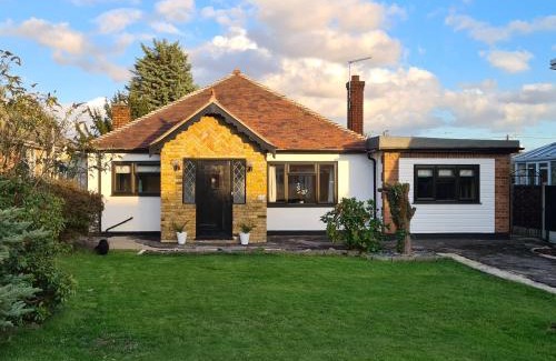 Hawkwell Casa | Westbury House