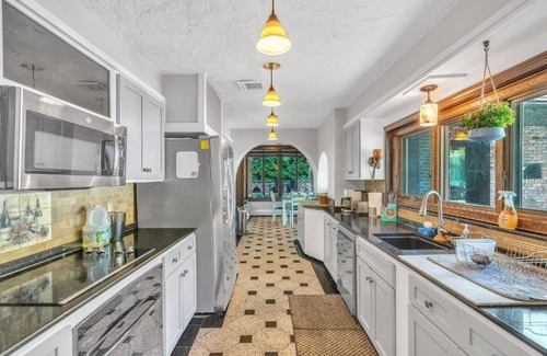 Coffeyville Casa | Westchester Castle Ossining