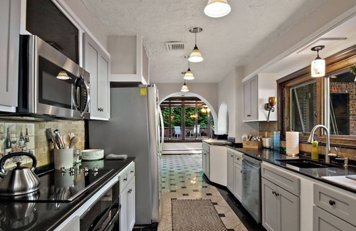 Coffeyville Casa | Westchester Castle Ossining