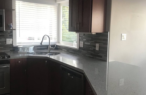 Regional District of Nanaimo Casa | Westcoast Wonder.Everything you need for your home away from home!