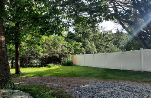 Westerly Casa | Westerly Beach minutes from private 3 bed house