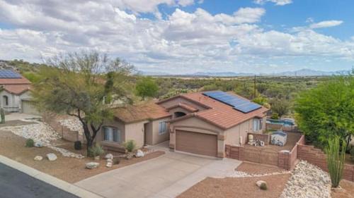 Tucson Casa | Western Ember Retreat